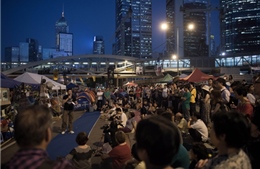 Chính quyền Hong Kong và sinh viên bắt đầu đối thoại
